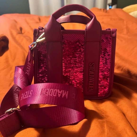Steve Madden Handbags - Steve Madden Fuchsia Sequin Mini Bag